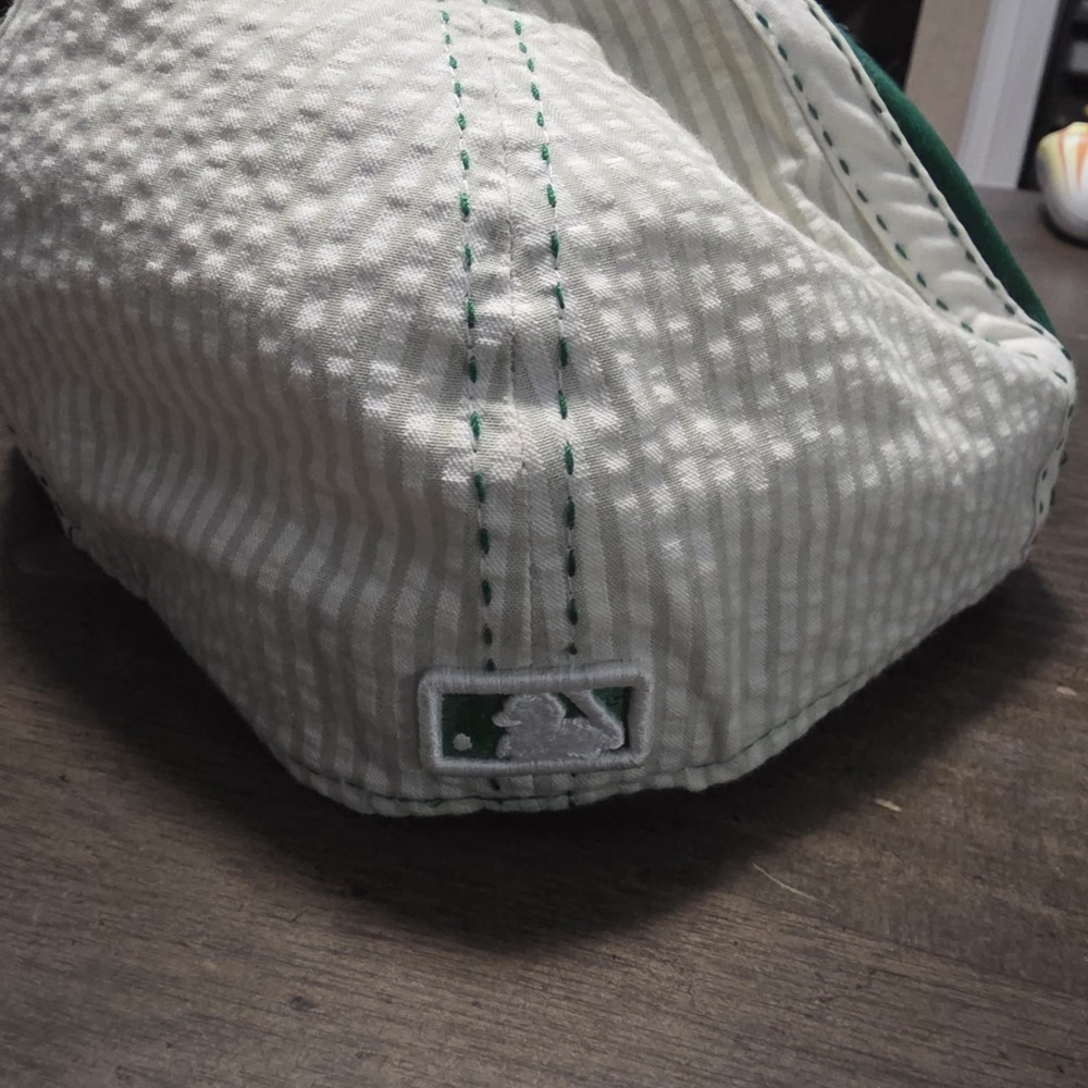 NEW YORK METS NEW ERA 59FIFTY 2024 St. PATRICKS DAY ON FIELD FITTED HAT Sz 7 1/2 - Picture 4 of 6